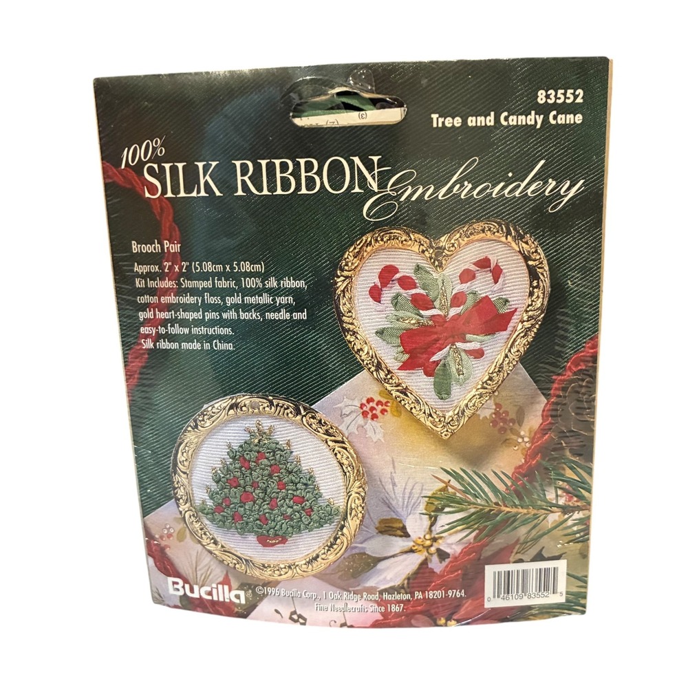 Bucilla Embroidery Kit Green Tree Candy Cane Silk Ribbon Brooch Holiday 83552